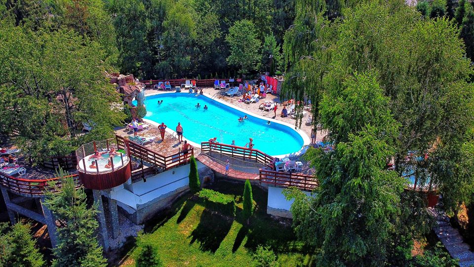 piscina la munte